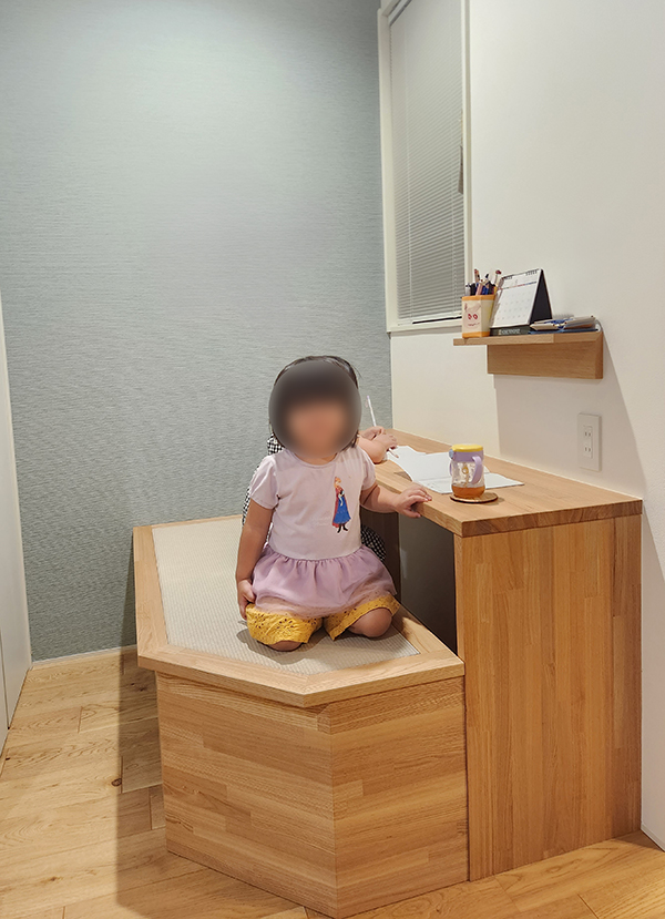 後付け 収納 小上がり ヌック 収納 おしゃれ デザイン 畳ベッド 畳ベンチ 飛騨フォレスト 畳ヶ丘 オーダー 日本製 ヘリ無し畳 ダイケン オイル仕上げ 図面 灰桜色